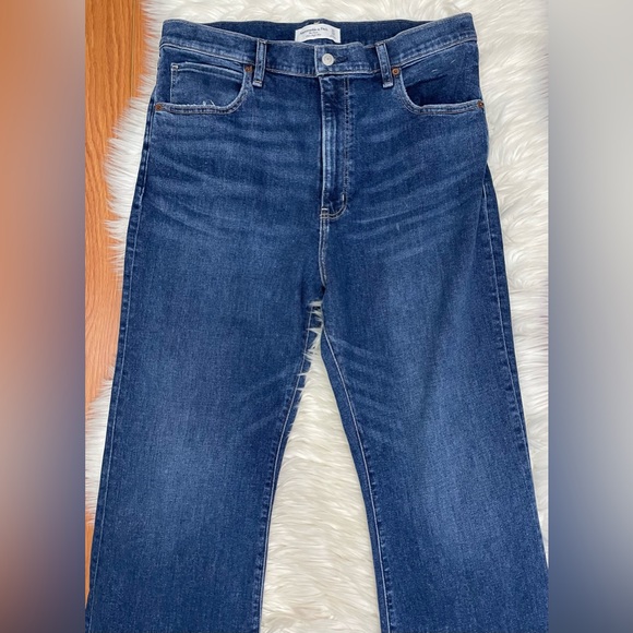 Abercrombie & Fitch The Flare Ultra High Rise Denim Blue Jeans Raw Hem Sz 32/14 - Picture 3 of 8